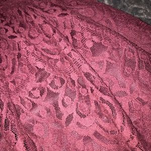 Maroon w design short dress